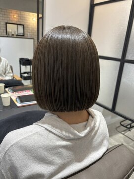 ウルヘアー 緑地公園(ulu hair) 透明感UP切りっぱなしボブ