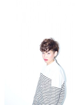 ベース(BASE) ソフトリーゼント