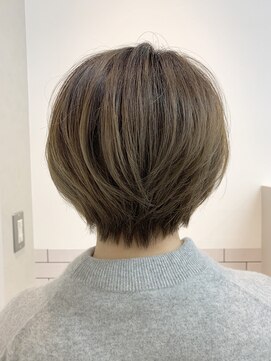 ザ ラフター バイ ラブズ ラフズ 戸畑朝日ヶ丘店(THE LAUGHTER by Loves Laughs) ショートボブ×バレイヤージュ(バック)