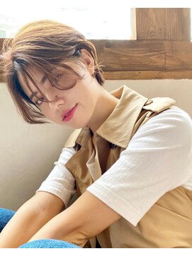 シークエンス 外苑前(SEAQUENCE) 旬髪色★ハイライトカラー[外苑前/髪質改善/白髪染め/ショート]