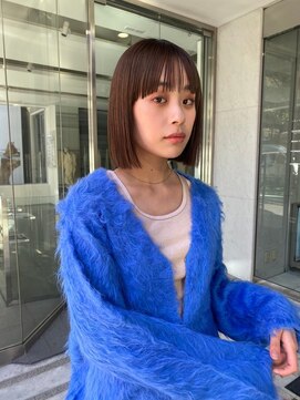 シータ(sheta) 【表参道sheta小林】10代20代30代切りっぱなしボブ　フルバング