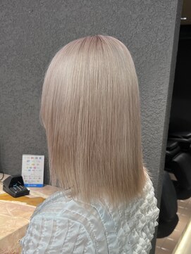 ペレ 栄店(PELE) デザインカラー/レイヤーカット/ウェットヘア/オリーブベージュ