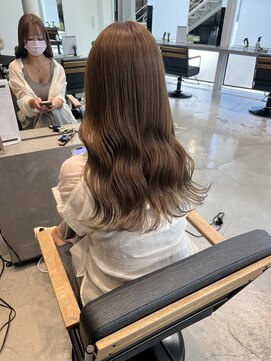 ブランコトレス 鏡島(BLANCO tres) シアーオリーブ