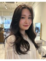 シキ(SIKI)&nbsp;韓国レイヤー/レイヤー/髪質改善/カット〈yuuna〉