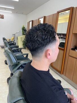 バーバー ノウショウ(BARBER NOSHO) 七三パーマスタイル