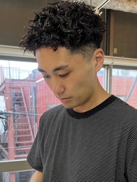 ガレージ バイ グリーン 原宿 表参道(Garage by green) 【SHUN】スパイキーパーマ