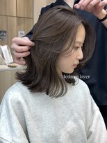 ウェイズトウキョウ 新宿店(Ways TOKYO)&nbsp;かきあげ前髪　ミディアムレイヤー　レイヤーカット