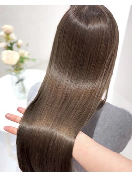 レンテ 千葉(LENTE) 柔らかい【オリーブベージュ】で春らしく/suzuka