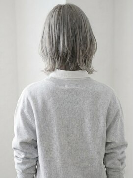 ニコリヘアワークス(nicori hair works) ボブ×ハイトーン×グレージュ