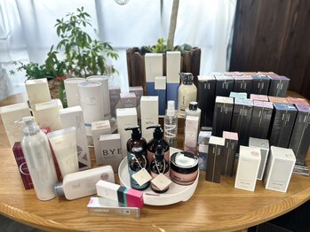 フルリール バイ シェリー(FLEURIR by cherie)の写真/やさしく続けられるケアを、一緒に