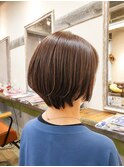 丸みのある大人ショート