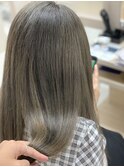 ハイライトオリーブグレージュ