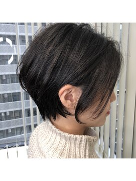 キートス(Kiitos) 【上品な大人ショートボブ】