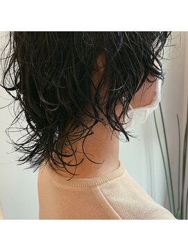 ポーズ(PAUSE) ウルフパーマスタイル