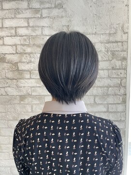 アン ココン(un.cocon) 【un.cocon吉祥寺】大人暗髪ショート ♪