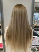 リー 京橋(Lee)&nbsp;ミルクティーベージュカラー　山下志穂