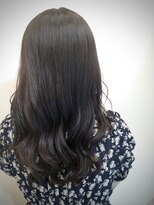 バッカ(BACCA)&nbsp;ロングヘアスタイル×ブルーブラック〈松本〉