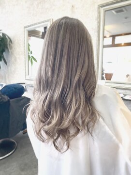 ベースヘアーデザイン(BASE HAIR DESIGN) ミルクティーグレージュ