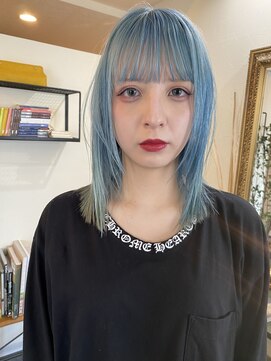 カルテ(QUARTE) QUARTE SNAP レイヤーミディ ペールブルー