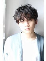 アントワープトーキョー(antwerp TOKYO)&nbsp;『力石サトシ』波巻き束感ショートツイストスパイラルパーマ