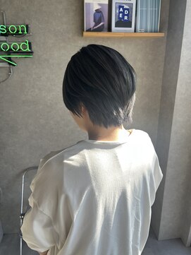 ムード カナザワ(mood kanazawa) 大人可愛いショート シルバーグレーアッシュ