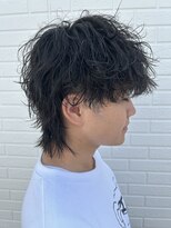 ヒュイル バイ ニアウ(Hwyl by Niau)&nbsp;メンズマッシュウルフ波巻スパイラルパーマニュアンスパーマ