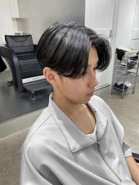 フィフス 栄(fifth) ニュアンスパーマセンターパートコンマヘアツーブロック