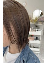 エフ(F)&nbsp;切りっぱなし×ニュアンスウルフ