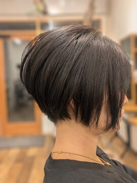 ノーム セカンド(NO-MU 2nd) 刈り上げ&前下がりショート