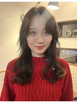 ニコ(HAIR DESIGN ROOM nico) ダークトーン/ゆるウェーブ/ロングヘア/パーマ風スタイリング