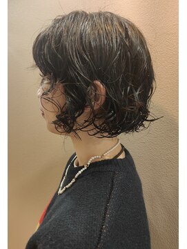 ピノ シーループ ユナイテッド横浜(PiNo C-LOOP UNITED) ボブパーマ/癖毛風パーマ/パーマスタイリング/顎ラインボブ