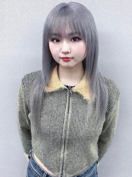 エミーバイモアムー(Emmie byMoremuu) 【アイリ】ホワイトシルバーカラー