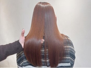 ランプ 柏(Lamp)の写真/縮毛矯正でサラ艶髪★「癖毛」でお悩みの方、汗や湿気による「うねり・広がり」にも◎ストレートヘアー♪