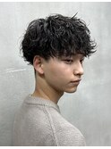 ツーブロック波巻きスパイラルショート