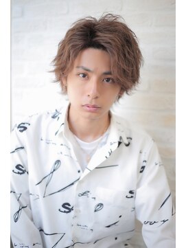 ソレリア(Soleria) 新宿/メンズパーマ緩めツイストスパイラルウルフセンターパート