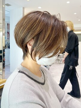 バンプ ギンザ(BUMP GINZA) 美シルエット×絶壁解消×上質大人ショートボブ【担当村上穂高】