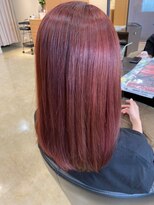 ナトゥーラ 本山店(Natura)&nbsp;大人可愛い艶髪スカーレットカラーセミロングストレート20代30代