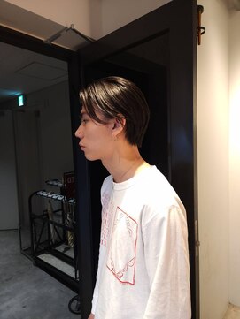 ブロック ジャポン(bloc japon) 前下がりのショートスタイル