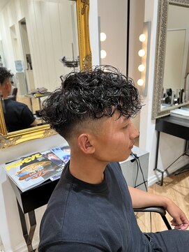 コワファースト  させぼ五番街店(COIFF1RST) フェード×スペインカール☆