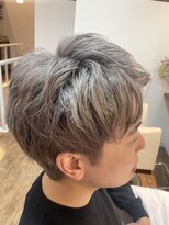 スタジオフォーエイチ(STUDIO 4H)&nbsp;シルバーカラー/ダブルカラー/ハイトーン/グレージュ/刈り上げ