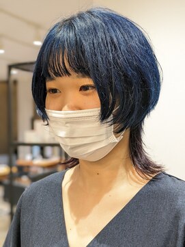 ケーオーエスビューティー(K O S beauty) ツートンカラーウルフ！