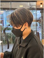 ミモザワークス(Mimosa Works)&nbsp;刈り上げ女子・ホワイトメッシュ