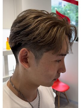 オーシャントーキョー 仙台(OCEAN TOKYO) シースルーセンターパート韓国マッシュ黒髪刈り上げツーブロック