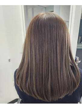 トレチェント八王子(TRECENTO) 白髪をぼかしカラー