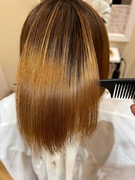 ポルトユイ(PORTE H) 極上ストレートヘア☆