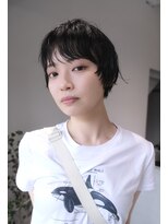 トゥナ(Tuna) 癖毛風パーマショート