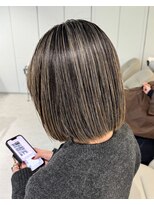 ノラ ウメダ(NORA UMEDA)&nbsp;ハイライトグラデーションインナーハイライト地毛ハイライト