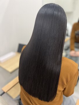 モモ(momo) ミルクティーピンクくびレイヤーニュアンスカラー
