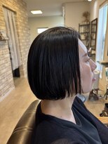 クオーラ(cuaura)&nbsp;ワンレンミニボブ