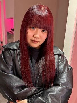 ダズリングディア(Dazzling Deer) レッド／ロング／暗めカラー